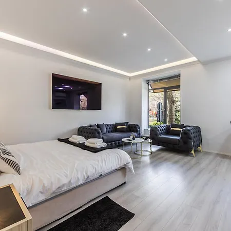 Comfy Spot For 2 With Wi-fi By Pikhost Apartment